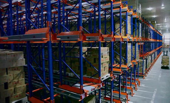 kaufen Paletten-Shuttle-Racking-System, automatische Lagerlösung mit hoher Dichte für maximale Lagerkapazität Online-Herstellung