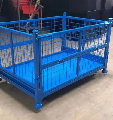 Stackbarer Klappbehälter aus Stahl mit Maschenschutz in blauer Farbe zur Lagerung der Materialproduktion